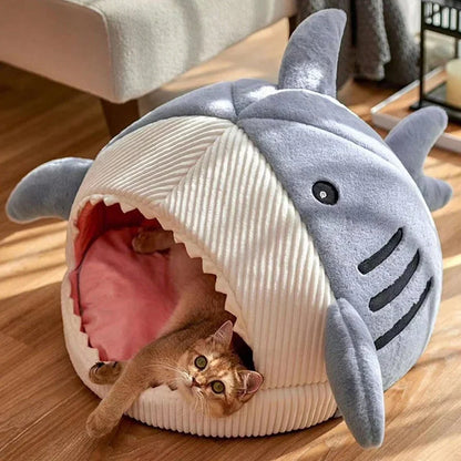PawPack Shark Bed